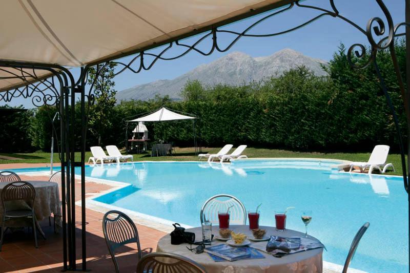 Hotel Olimpia Avezzano Esterno foto