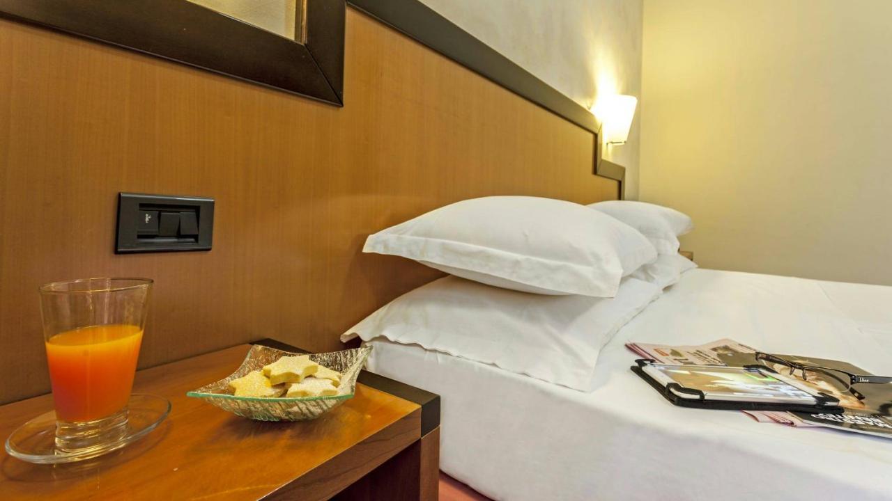 Hotel Olimpia Avezzano Esterno foto