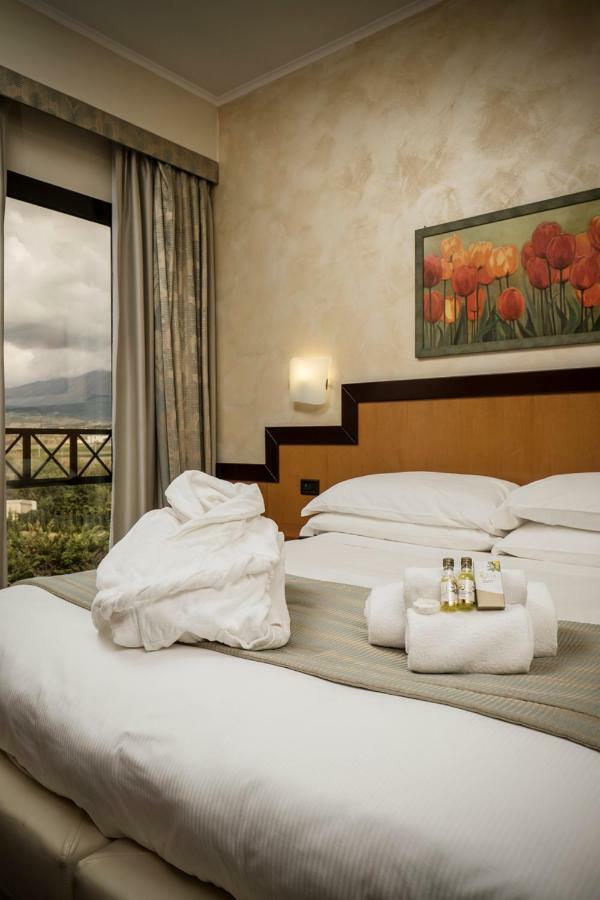 Hotel Olimpia Avezzano Esterno foto