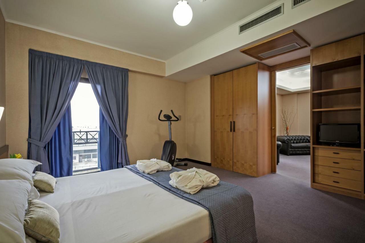 Hotel Olimpia Avezzano Esterno foto
